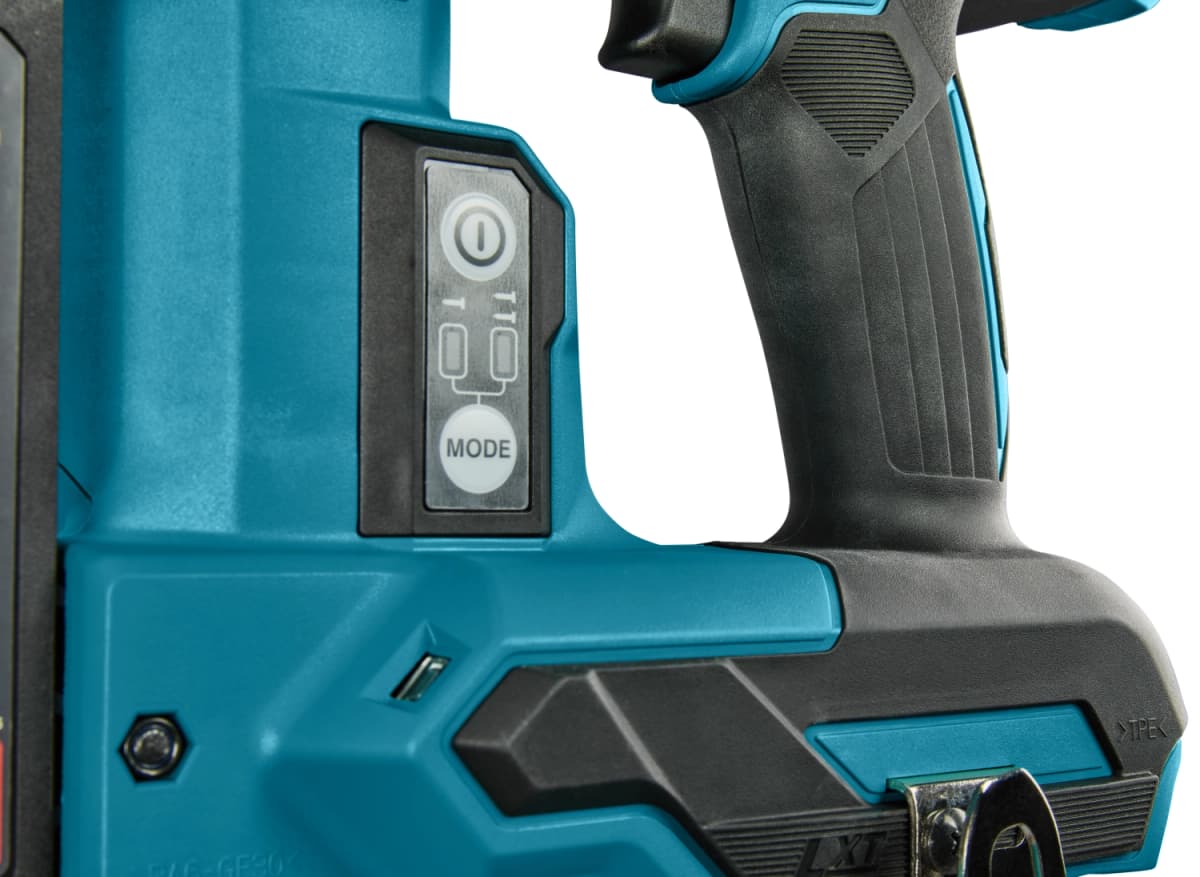 Makita DST630Z 18V Li-ion Accu Niet Machine Body - 13-38mm thumbnail 3