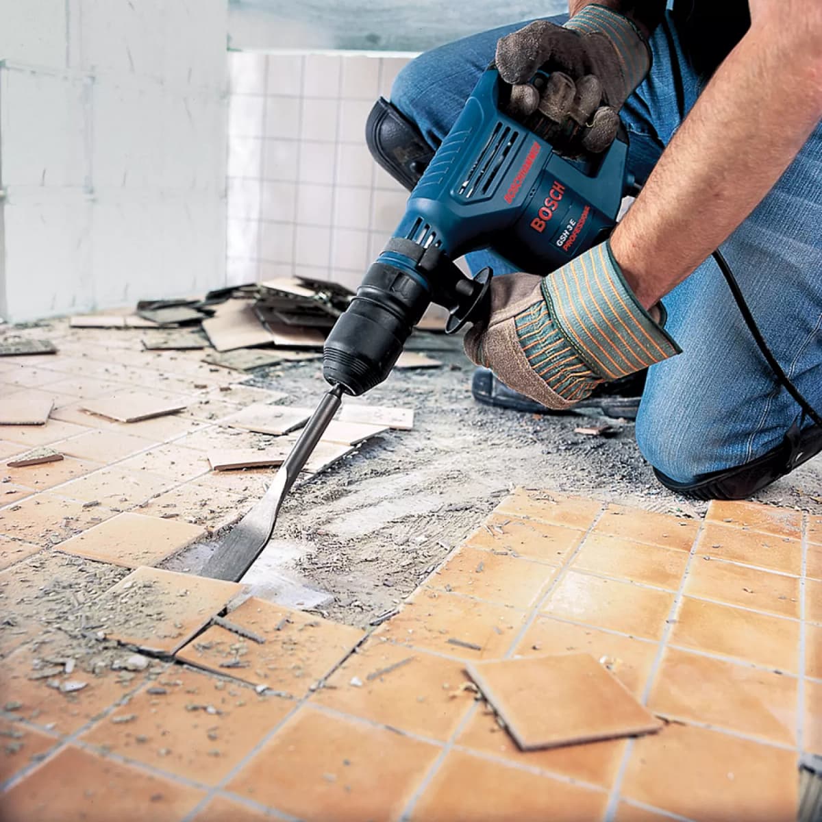 Bosch GSH 3 E SDS-plus Breekhamer In Koffer - 650W - 2,6J thumbnail 3