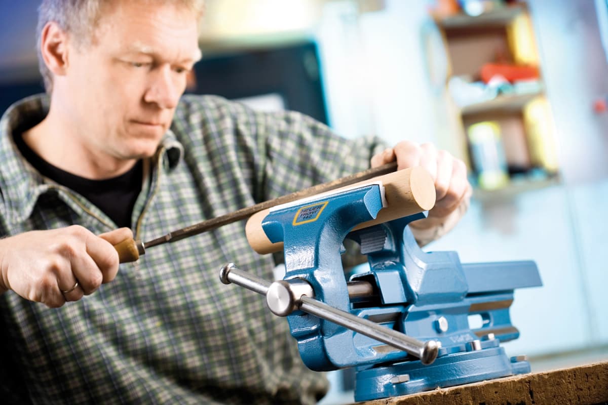 Heuer 100100 Bankschroef - Staal - Bekbreedte 100mm - Klembereik 125mm thumbnail 3