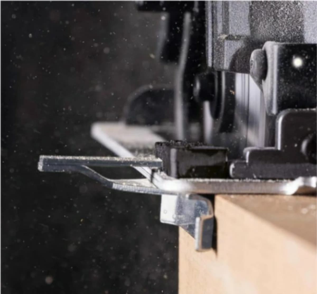 Scheppach Accu Handcirkelzaag 20V BC-HCS165-X thumbnail 2