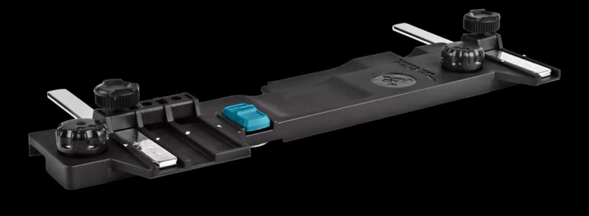 Makita 195837-9 Adapter Voor Geleiderails Voor Cirkelzaag thumbnail 3