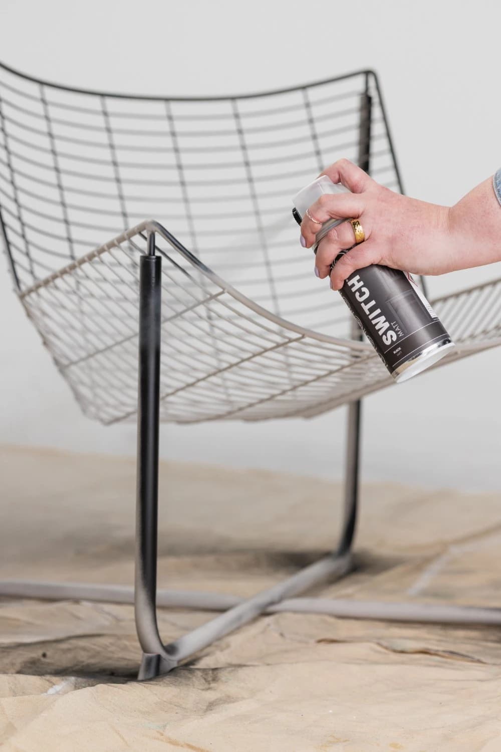 Rust-Oleum Switch Spuitlak - Mat Zwart - 400ml thumbnail 3