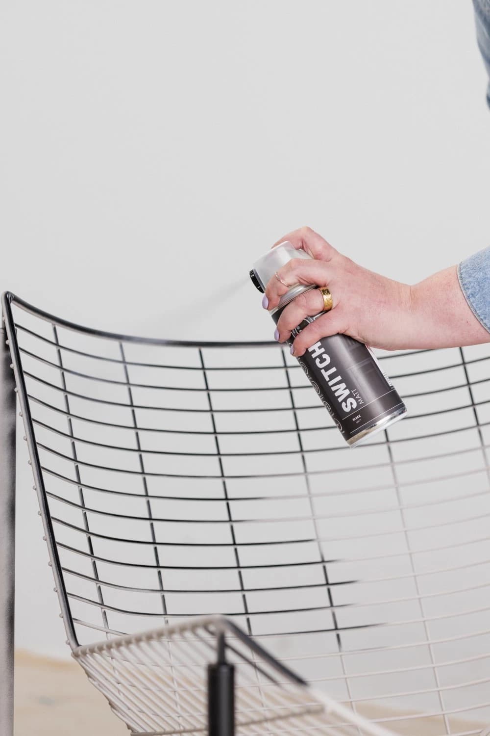 Rust-Oleum Switch Spuitlak - Mat Zwart - 400ml thumbnail 4