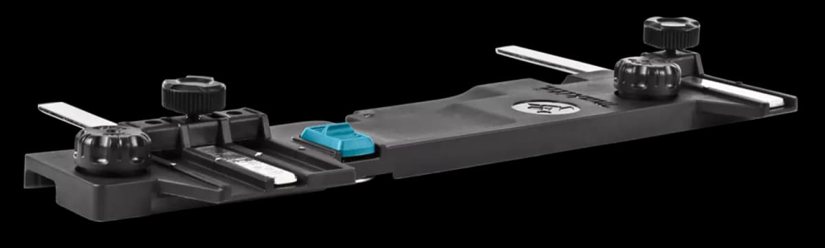 Makita 195838-7 Adapter Voor Geleiderails Voor Cirkelzaag thumbnail 2