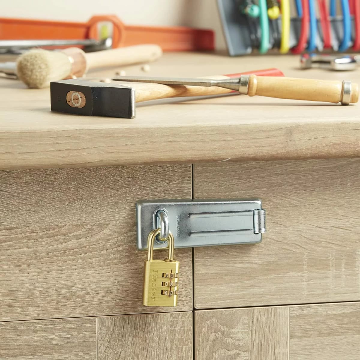 Master Lock 630EURD Hangslot 30mm Breed - Cijfercode thumbnail 3