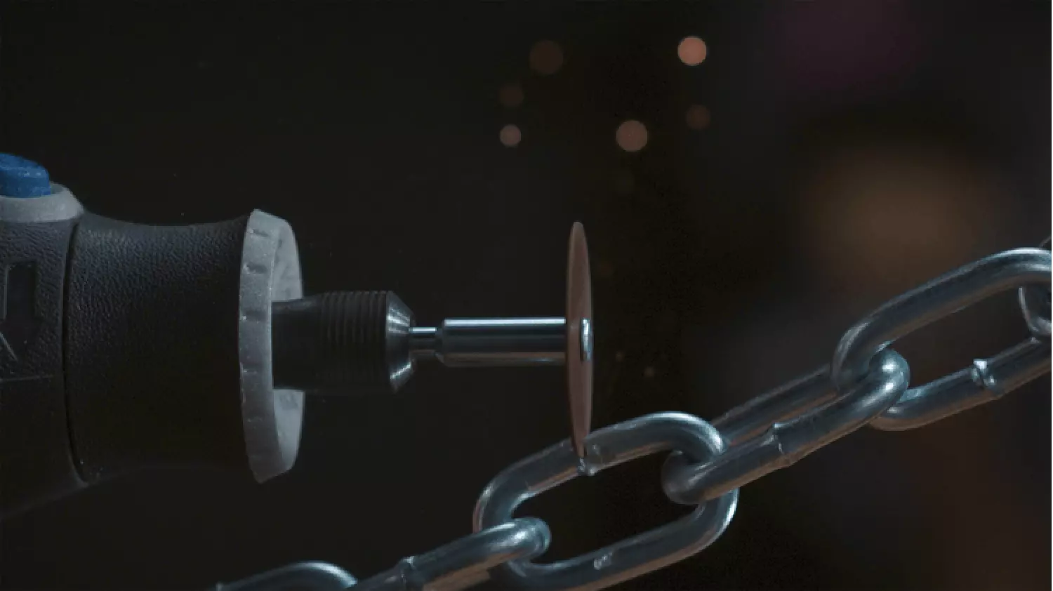 Dremel 688JA 69-Delige Accessoires Snijset In Opbergkoffer thumbnail 2