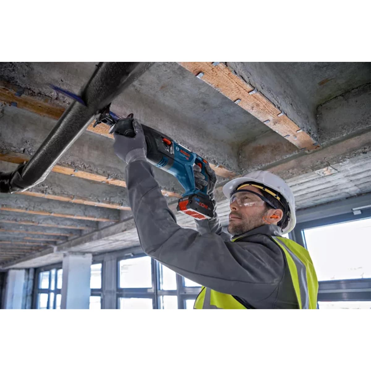 Bosch GSA 18V-28 18V Li-ion Accu Reciprozaag Body In L-Boxx - 28mm thumbnail 4