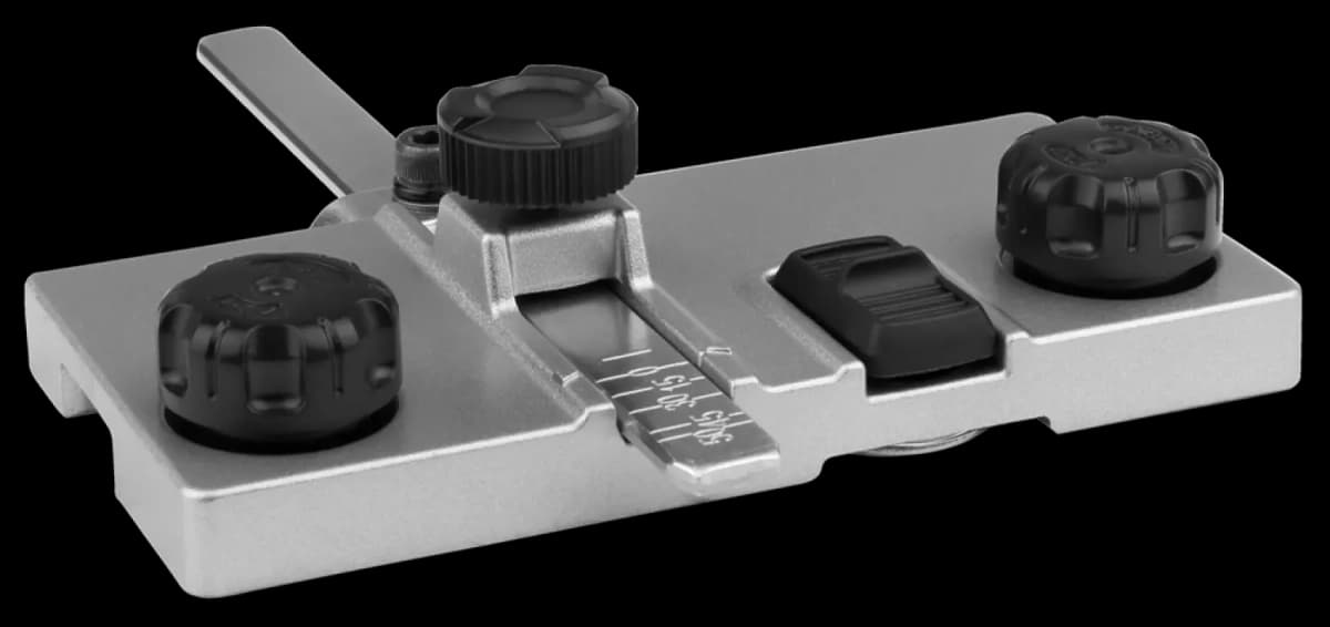 Makita 199232-5 Geleiderail Adapter thumbnail 2