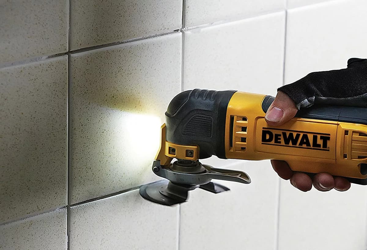 DeWALT DWE315KT Multitool + 37 Delige Accessoiresset In TSTAK - 300W thumbnail 2
