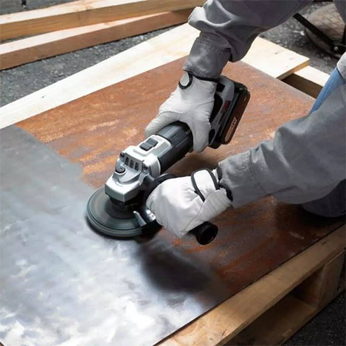 Panasonic EY46A2X 14.4V/18V Li-Ion Accu Haakse Slijper Body - 125mm thumbnail 4