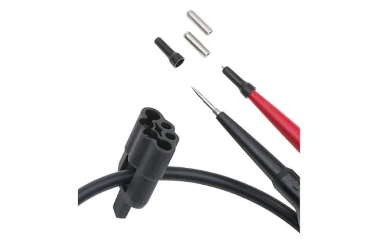 Fluke T150 Tweepolige Spannings- En Doorbeltester Met LCD Scherm - Ohm-meting - Schakelbare Belasting - AC/DC 690V thumbnail 3