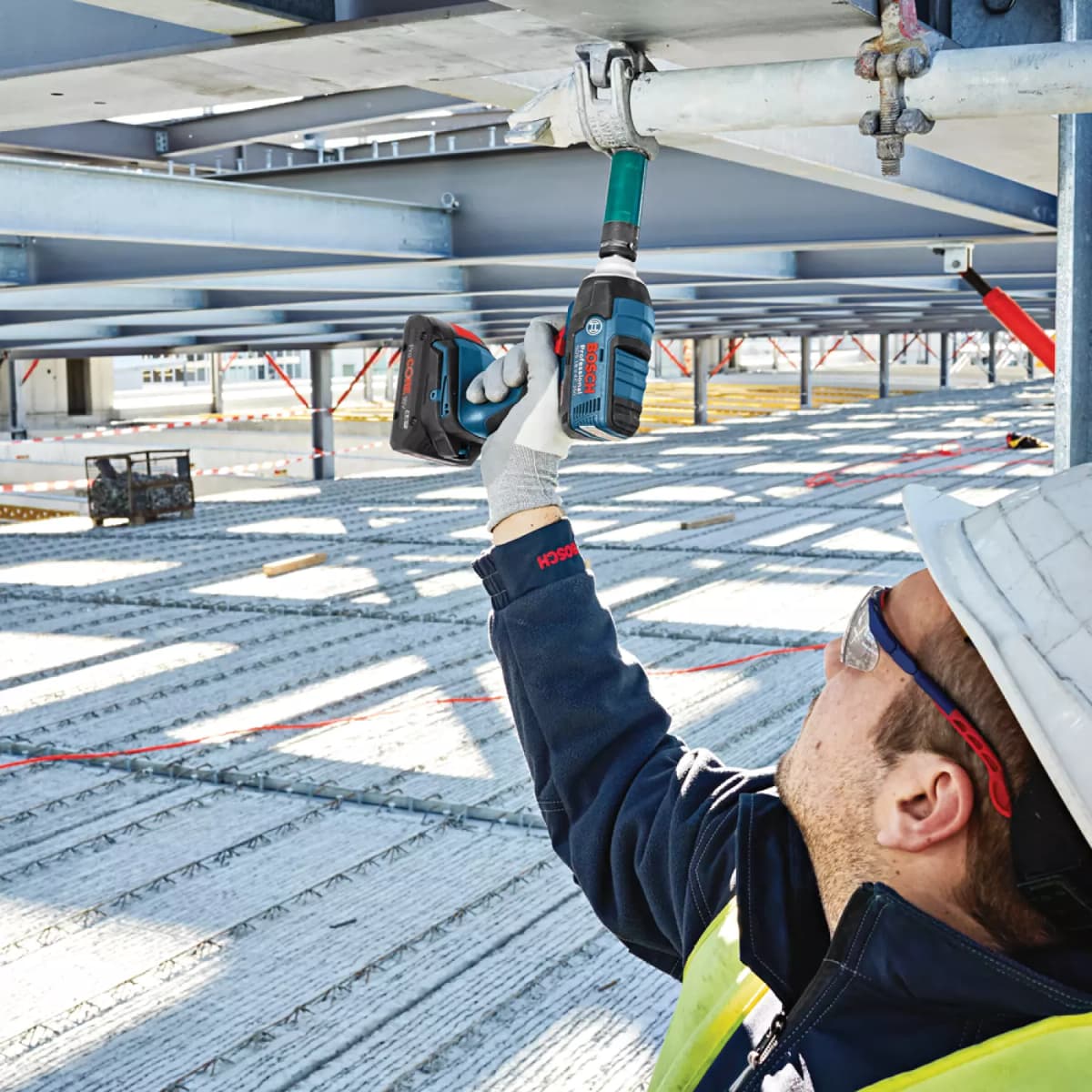 Bosch 1600A01BA3 18V Li-Ion Accu Starterset (2x 4.0Ah) + Lader thumbnail 2