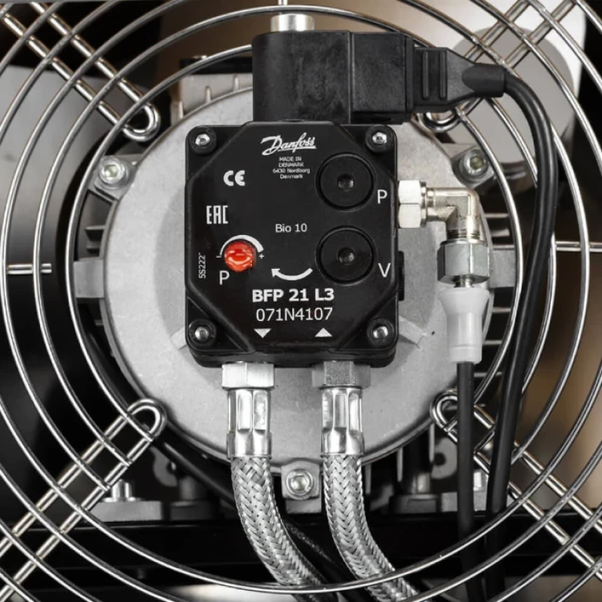 Master BV170E Indirecte Diesel Werkplaatskachel - 47 KW thumbnail 3