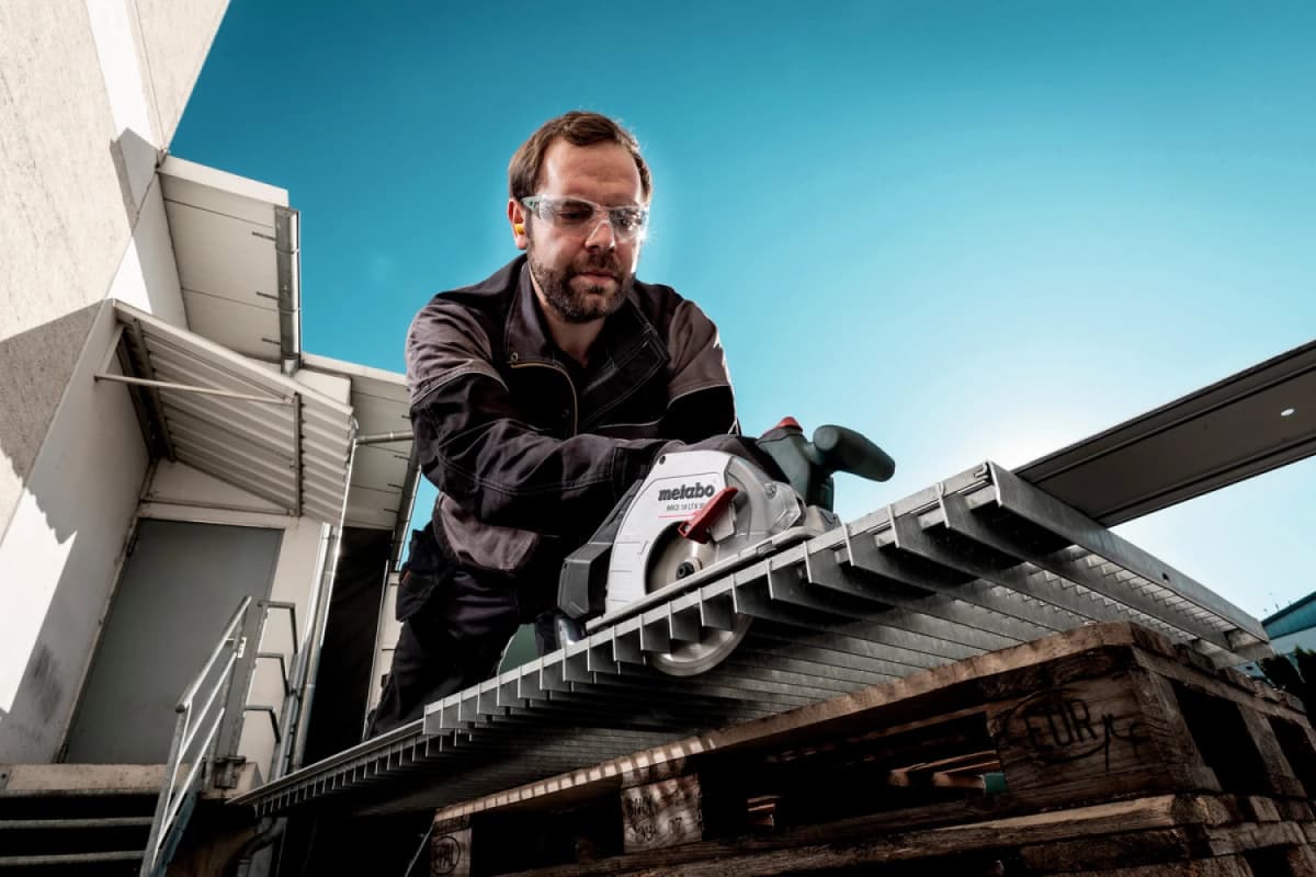 Metabo MKS 18 LTX BL 58 18V Li-ion Accu Metaalcirkelzaag Body In MetaBox - 165mm thumbnail 4