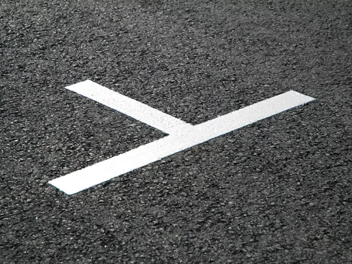 Rust-Oleum 2348 Hard Hat Lijnenverf Spuitbus - Geel - 0,5L thumbnail 2