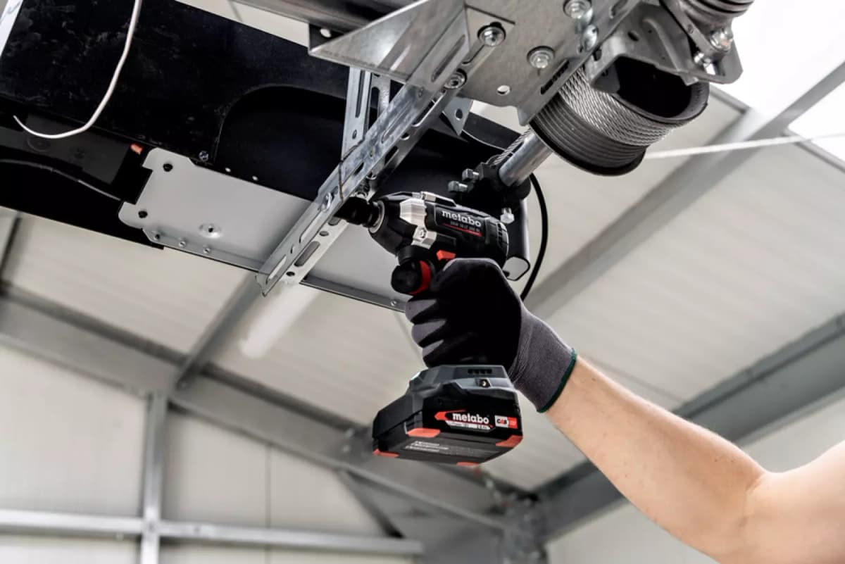 Metabo SSW 18 LT 300 BL 18V Li-ion Accu Slagmoersleutel Body In Metabox thumbnail 4