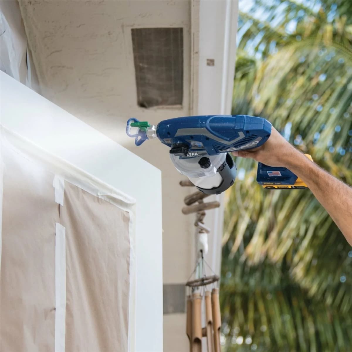 Graco 17M366 Ultra Airless Handheld Snoerloze Verfspuit Incl. 2x 2,0Ah Accu thumbnail 3