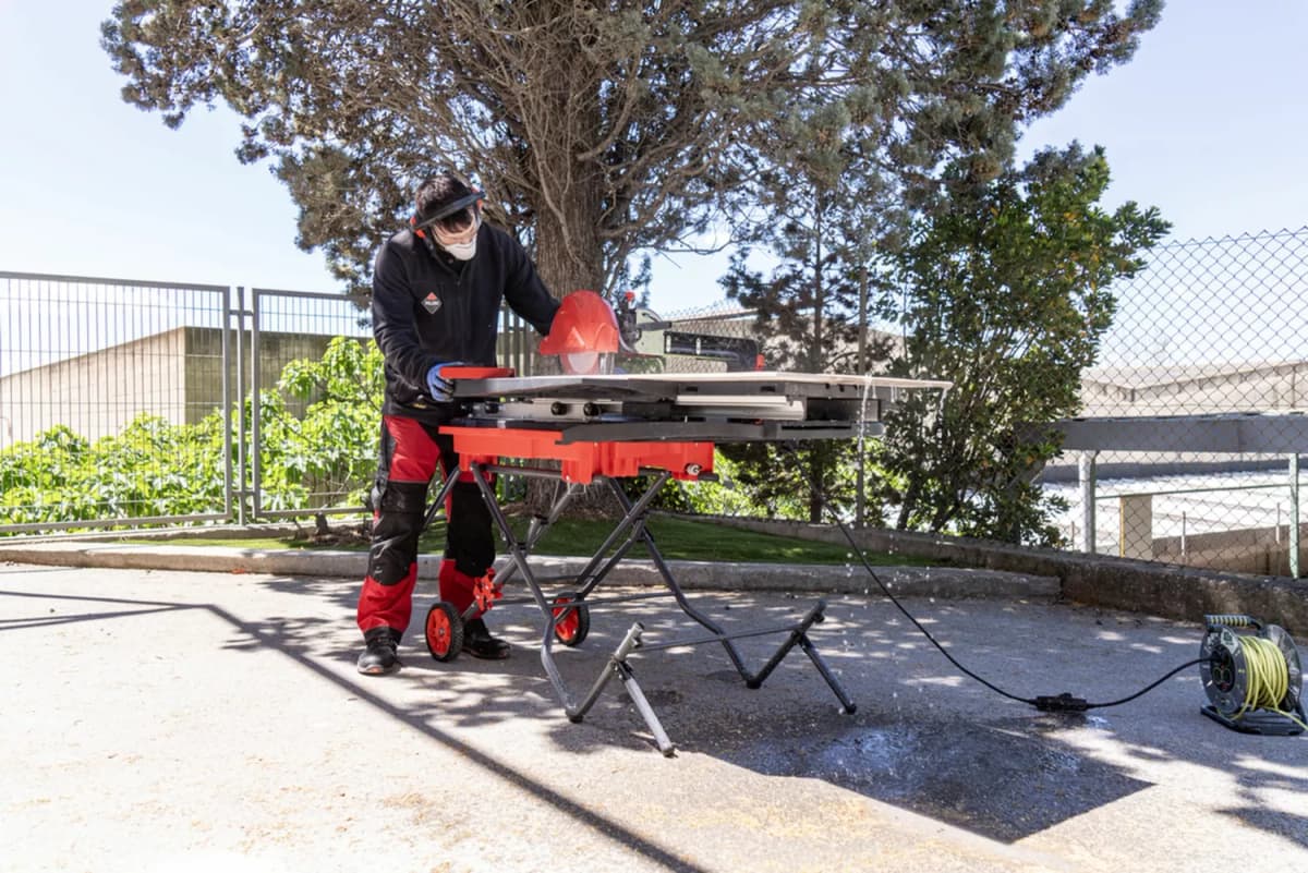 Rubi DT-250 MAX Tegelzaagmachine - 900mm - Kantelbare Zaagkop - Incl. Diamantzaagblad thumbnail 3