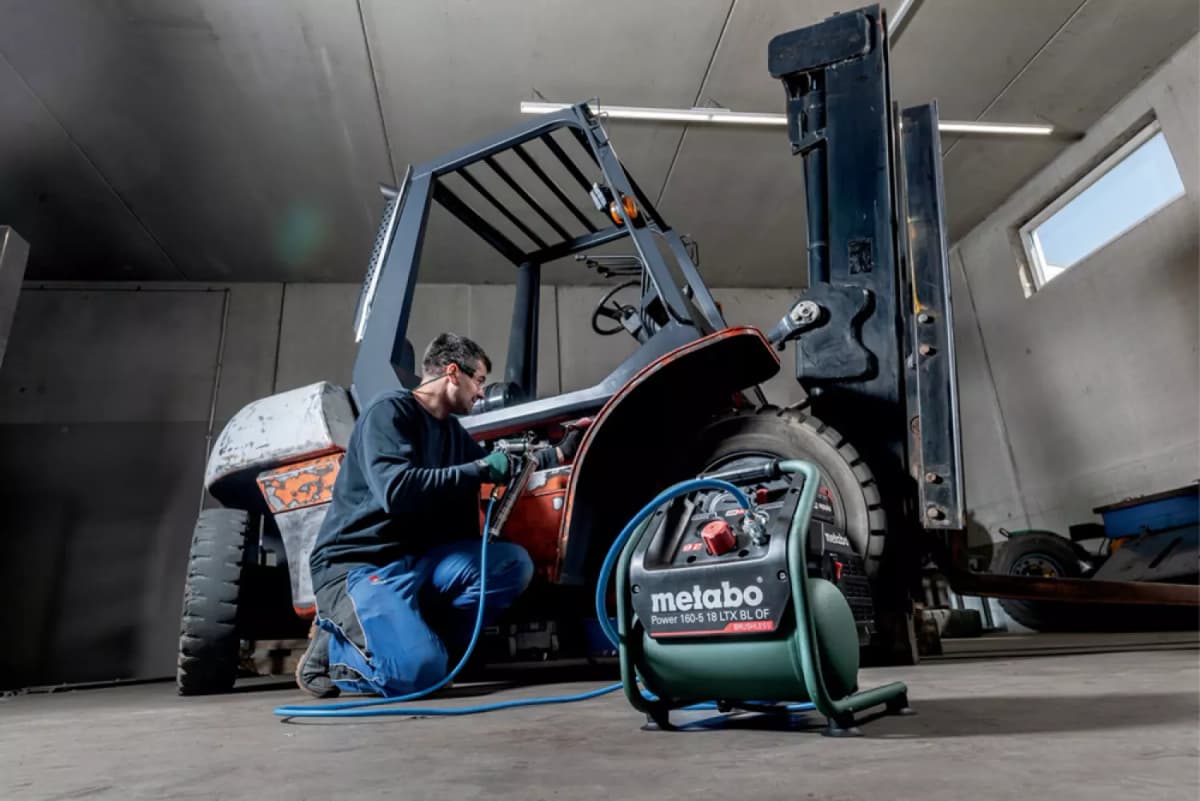 Metabo Power 160-5 18 LTX BL OF 18V Li-Ion Accu Compressor Body - 8 Bar - 120L/min - Koolborstelloos thumbnail 2