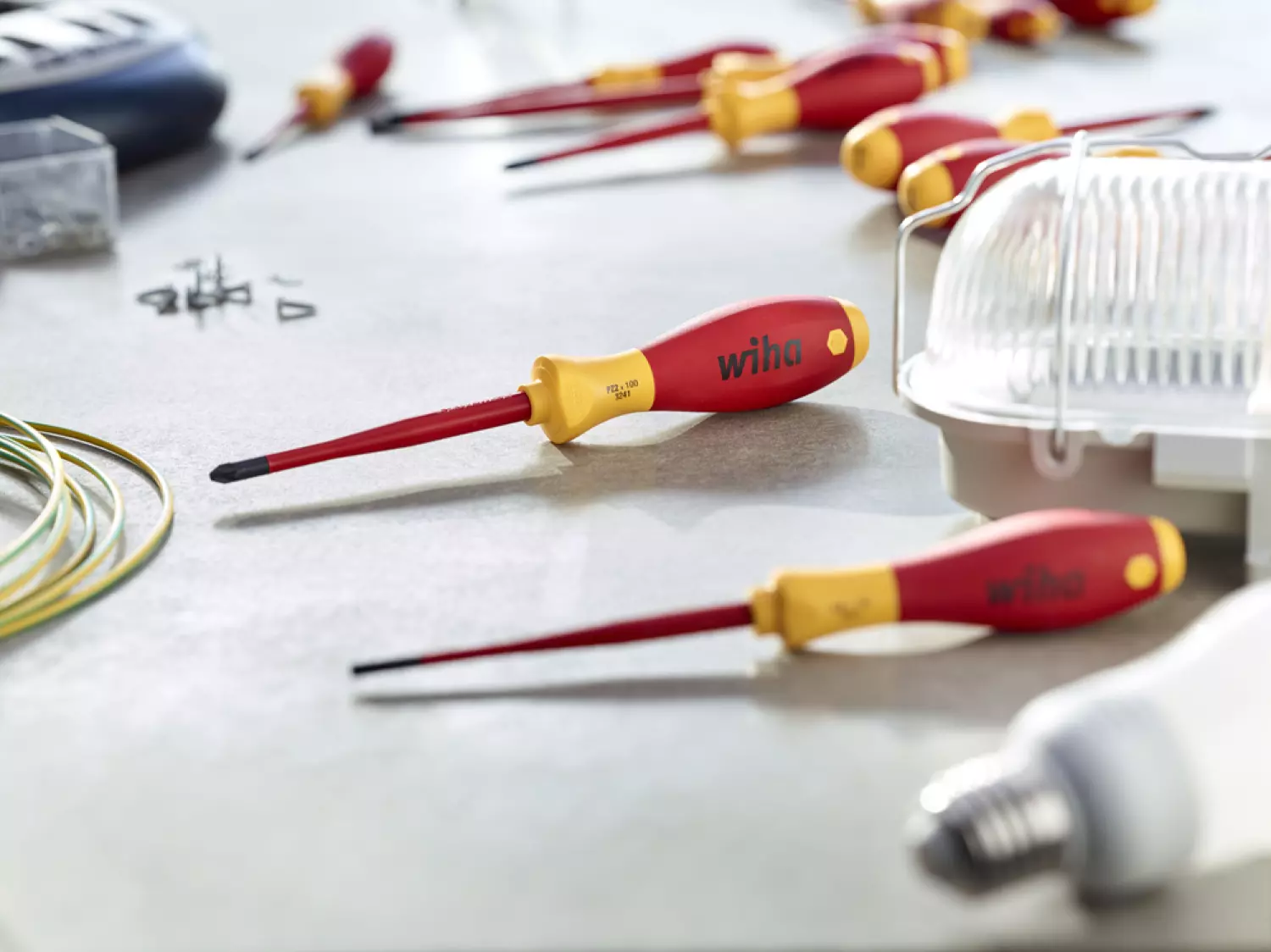 Wiha 3201 ZK6 6-delige SoftFinish SlimFix VDE Schroevendraaierset - Sleuf/Pozidrive thumbnail 3