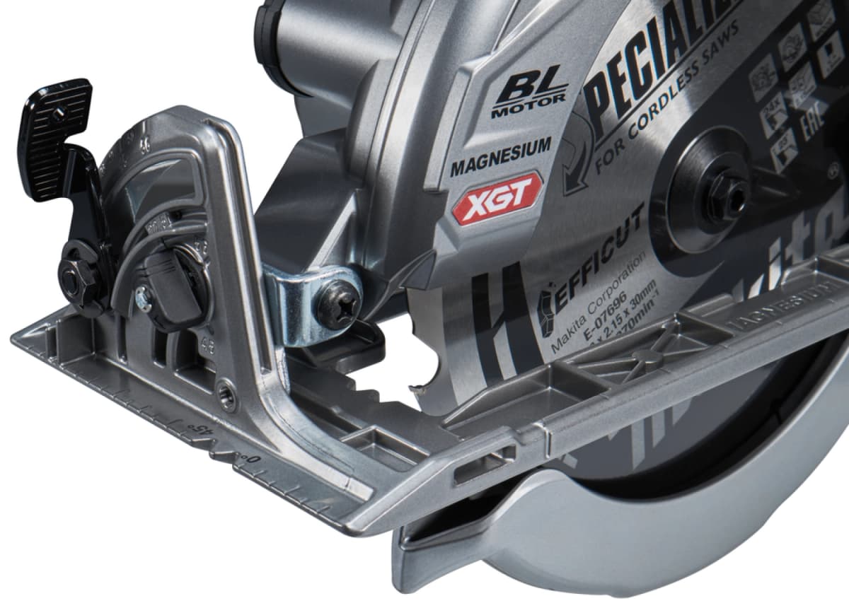 Makita RS002GZ XGT 40V Max Li-Ion Accu Cirkelzaag Body - 260mm - Koolborstelloos thumbnail 3