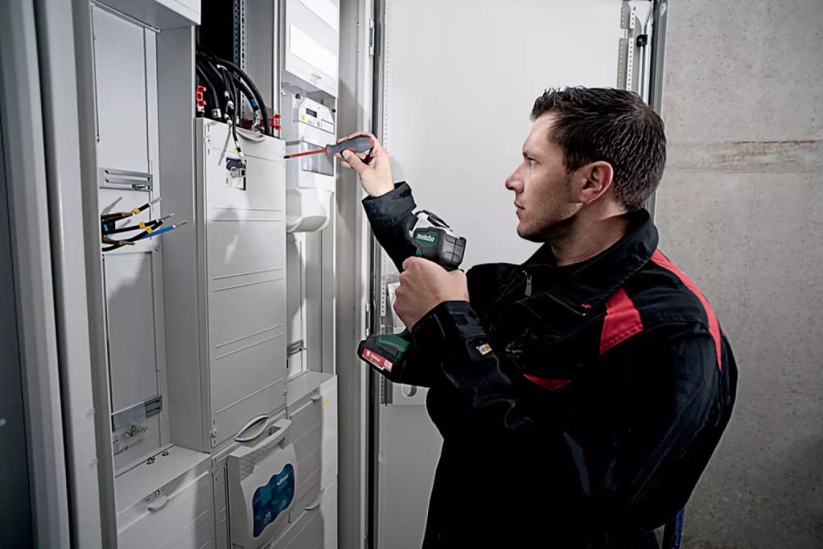 Metabo ULA 14.4 - 18V LED Accu Lamp Body - 280Lm thumbnail 2