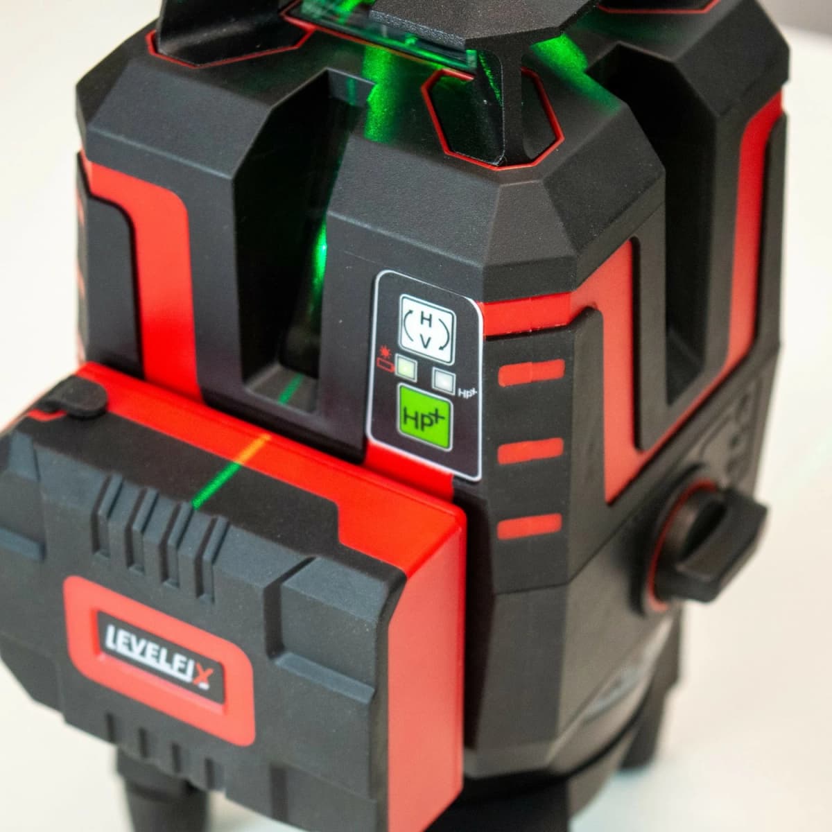 Levelfix CCL680G Kruislijnlaser 360° Set In Koffer - Groen - 40m - 360° Horizontaal + 4 Verticaal Lijnen - IP54 thumbnail 3