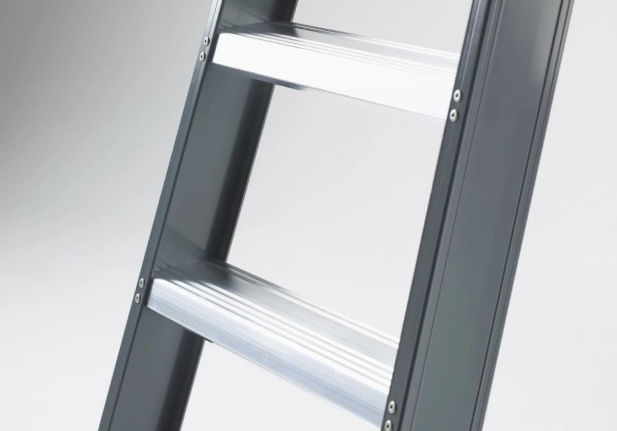 Altrex Falco FEO 10 Trap - Enkel - Aluminium Met Coating - 10 Treden - Max. Werkhoogte 4,35m thumbnail 3