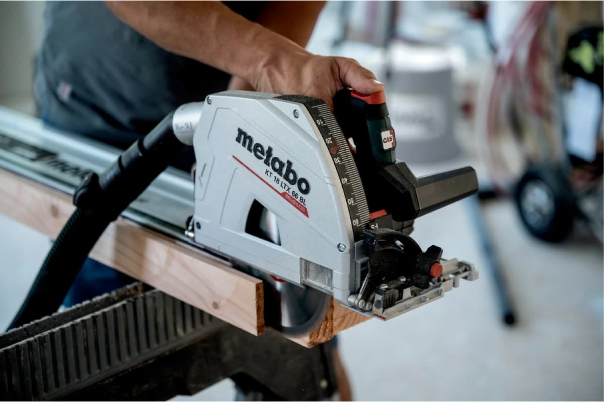 Metabo KT 18 LTX 66 BL 18V Li-ion Accu Invalcirkelzaag Body In MetaBOX - 165 X 20mm - Koolborstelloos thumbnail 4