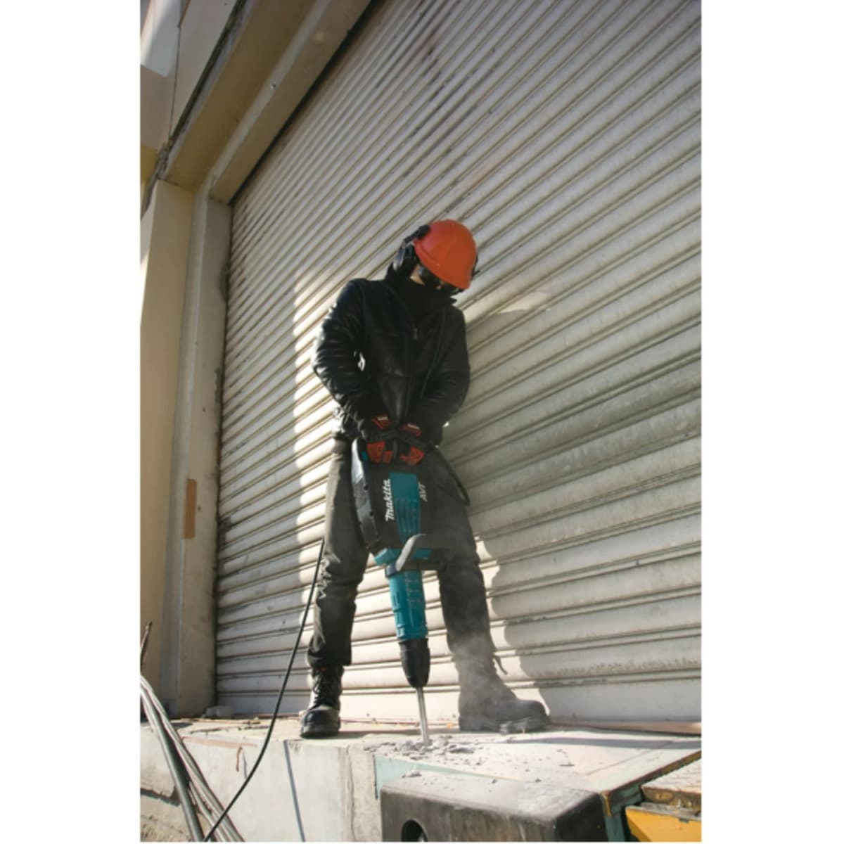 Makita HM1214C SDS-max Breekhamer In Koffer - 1500W - 19,9J thumbnail 4