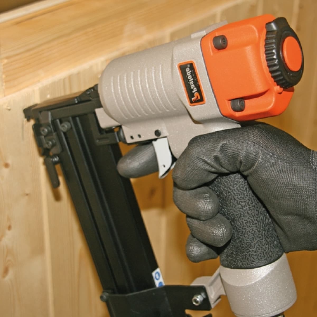 Paslode FNS 1850 Pneumatische Afwerk- En Nietapparaat - 15-50mm thumbnail 3