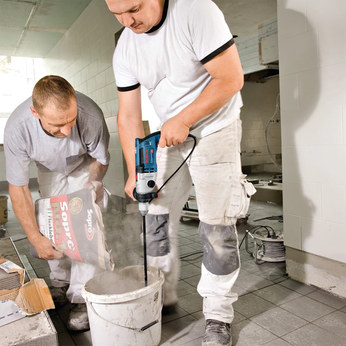 Bosch GSB 24-2 Klopboormachine In Koffer - 1100W thumbnail 3