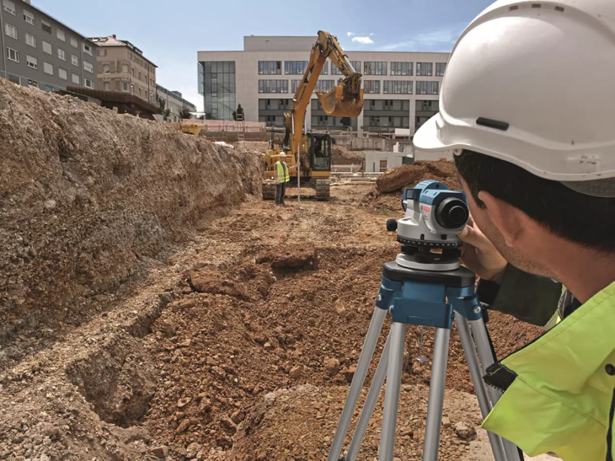 Bosch GOL 26 D Optisch Waterpastoestel Met Vergrotingsfactor - 100mm - In Koffer + BT 160 Bouwstatief - 160cm + GR 500 Meetlat 5M thumbnail 4