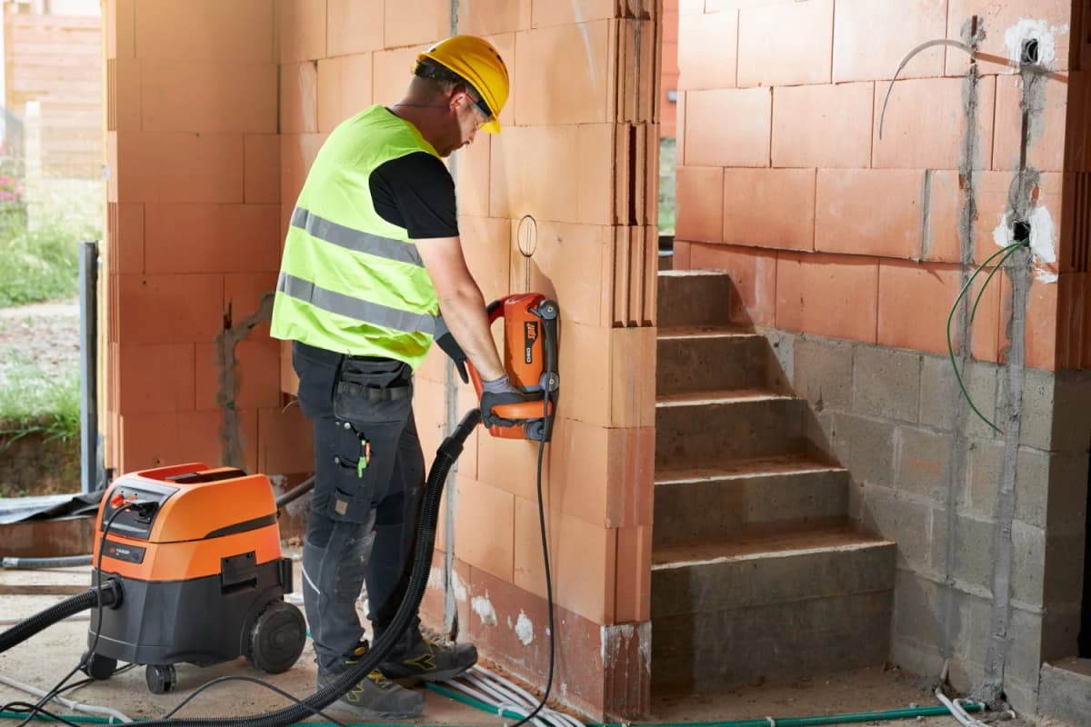 Spit D90 Sleuvenzaagmachine Concrete Set In Koffer - 2500W -150mm - Incl. 2 Diamantschijven thumbnail 3