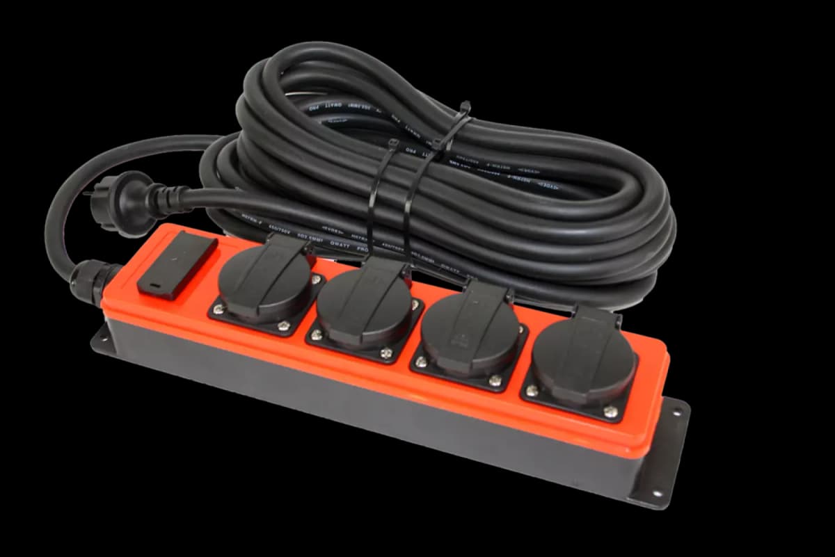 QwattPro 2561027 SocketMaster Stekkerdoos - 4xRA - USB - 3G2,5 H07RN-F - 5m thumbnail 2