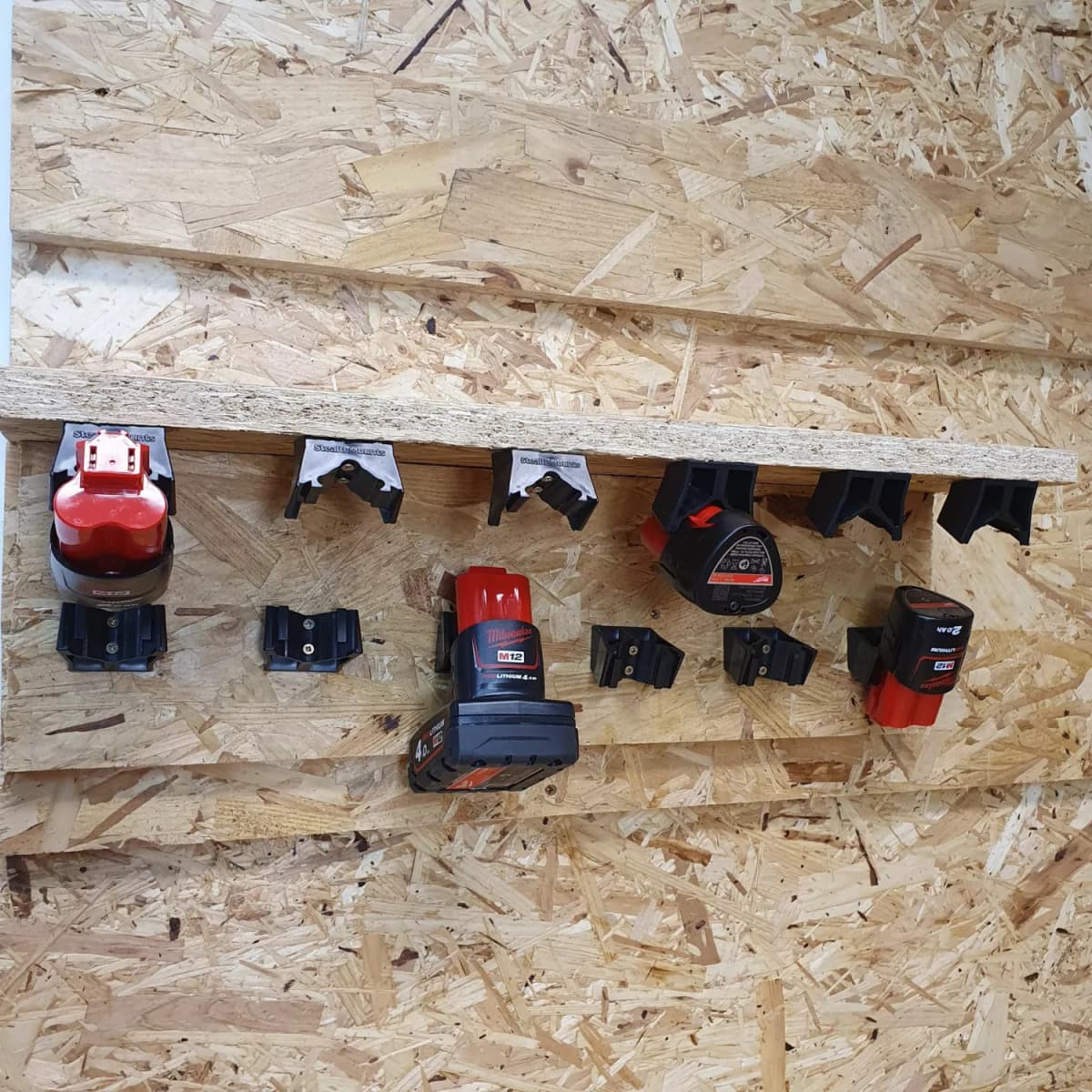 StealthMounts BM-MW12-BLK-6-BLK Accuhouder Voor Milwaukee M12 - Zwart - 6-pack thumbnail 4