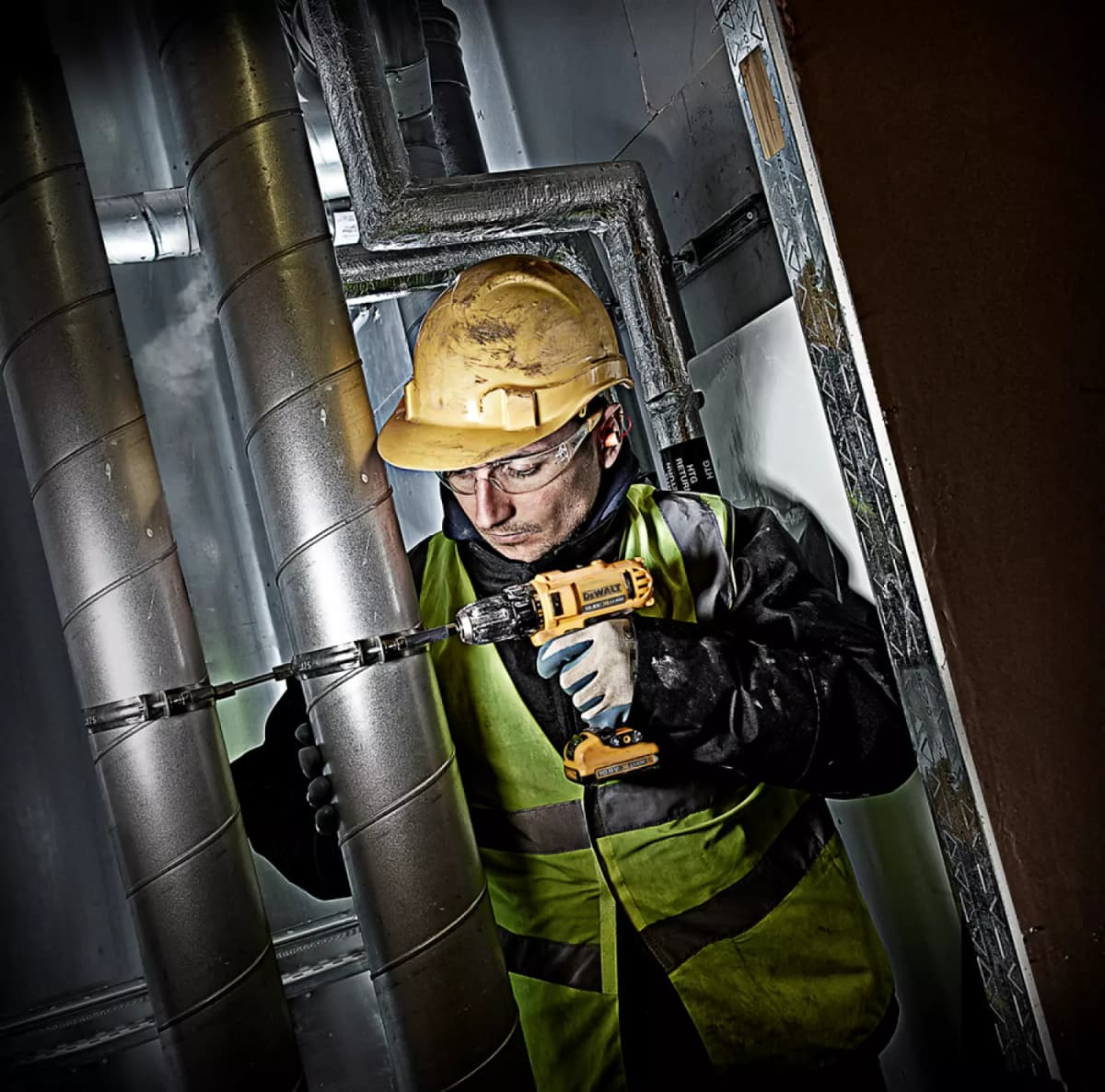 DeWALT DCK211D2T-QW 12V Li-ion XR Accu Boor-/schroefmachine (DCD710)&Accu Slagschroevendraaier (DCF815) Combiset (2x 2.0Ah) In TSTAK thumbnail 3