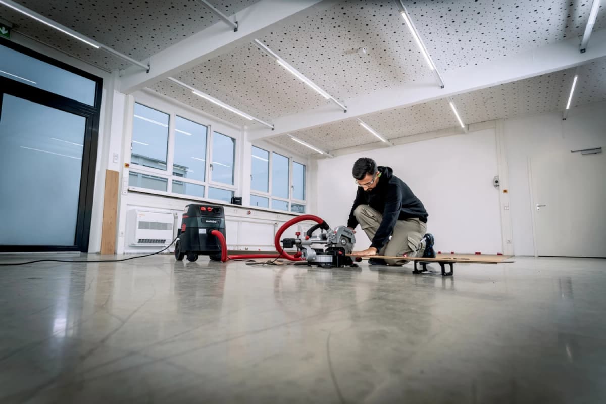 Metabo KGS 216 M Afkortzaag - 1500W - 216 X 30mm - Quick Hendel thumbnail 3