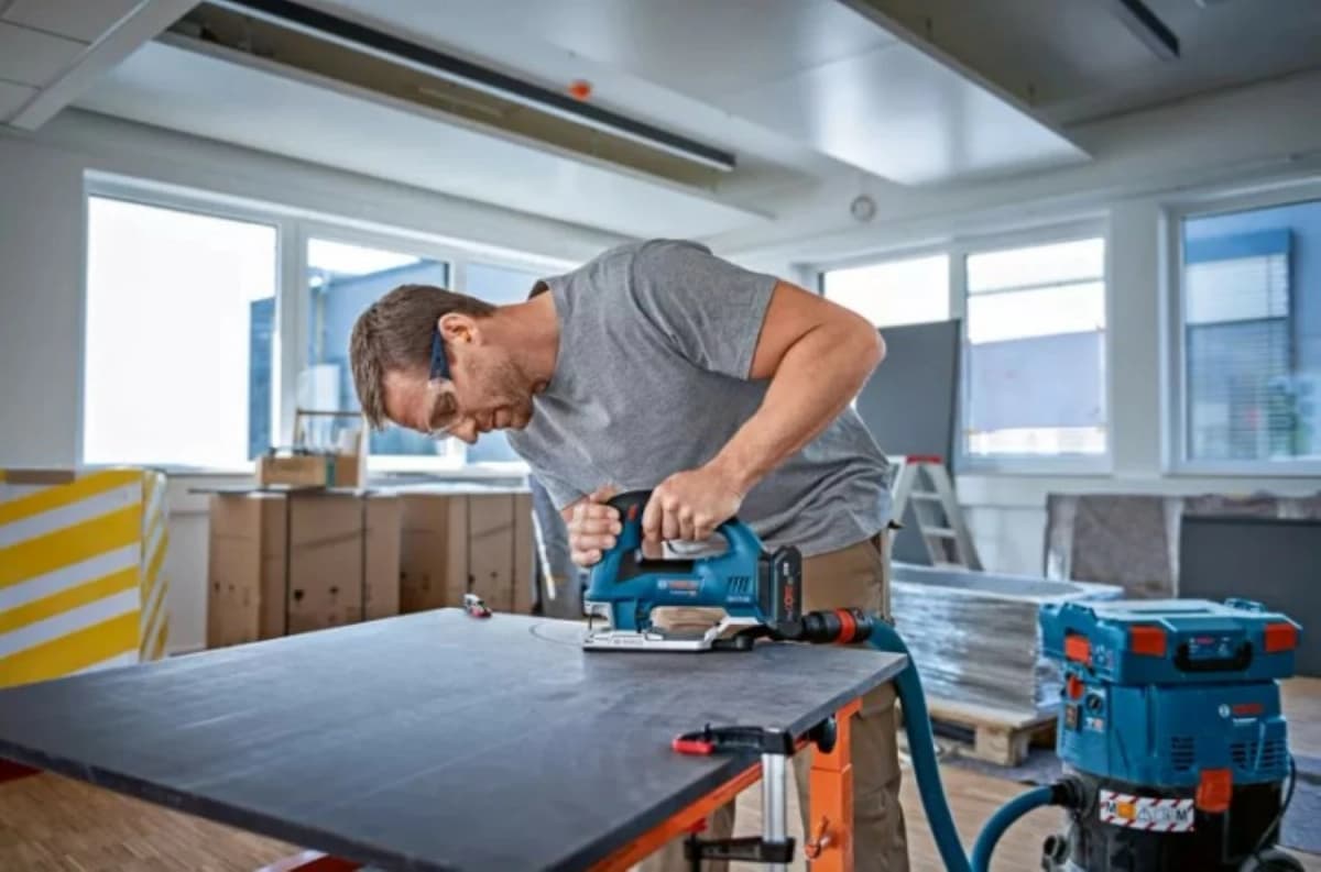 Bosch GST 18V-155 BC 18V Li-ion Accu Decoupeerzaag Body In L-Boxx - 3800 Tpm thumbnail 4