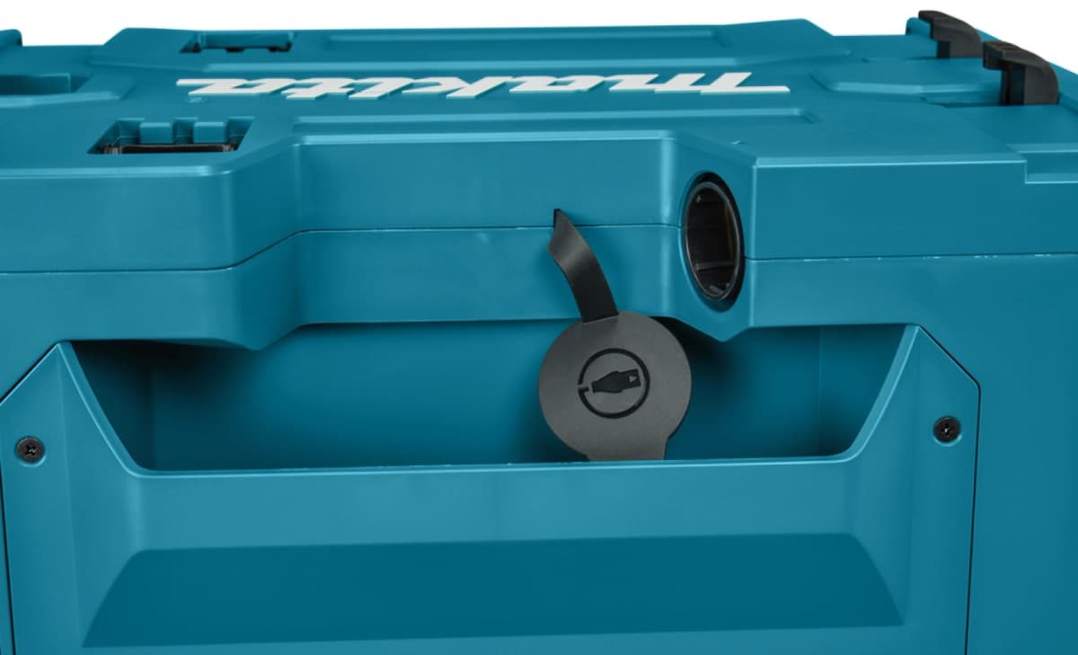 Makita BAC01 Mobiele Stroomvoorziening - 1,4kW thumbnail 4