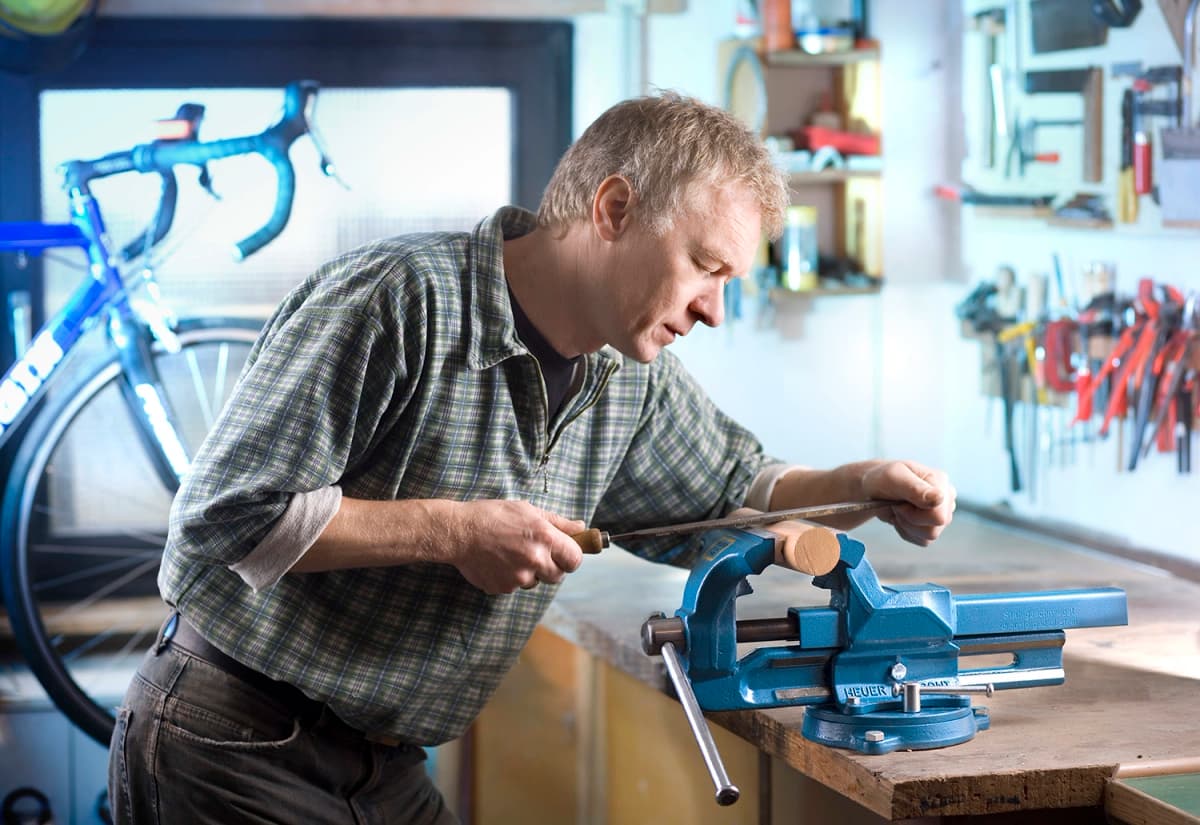 Heuer 100160 Bankschroef - Staal - Bekbreedte 160mm - Klembereik 225mm thumbnail 3
