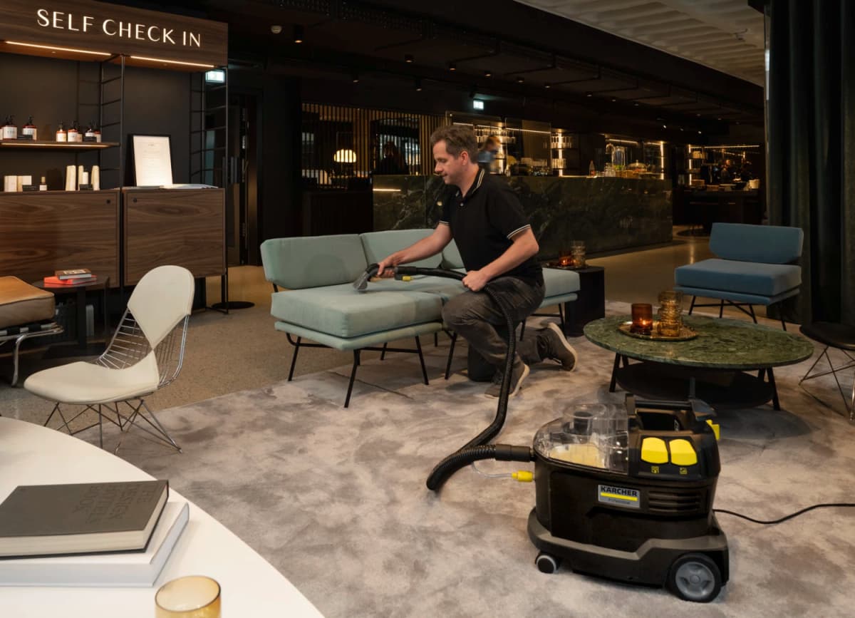 Karcher Puzzi 8/1 Anniversary Edition Tapijtreiniger Incl. 16 Tabletten thumbnail 2