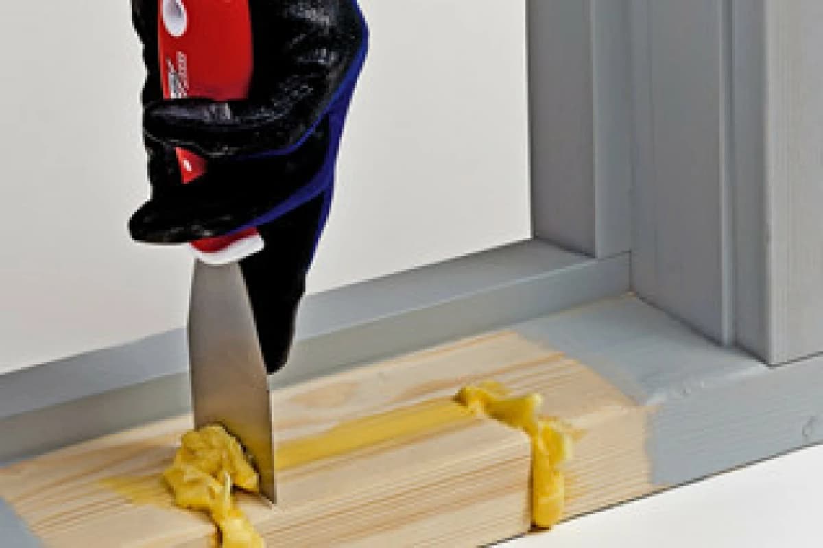 Polyfilla W350 2K Sneldrogende Houtreparatie - 0,6L thumbnail 3