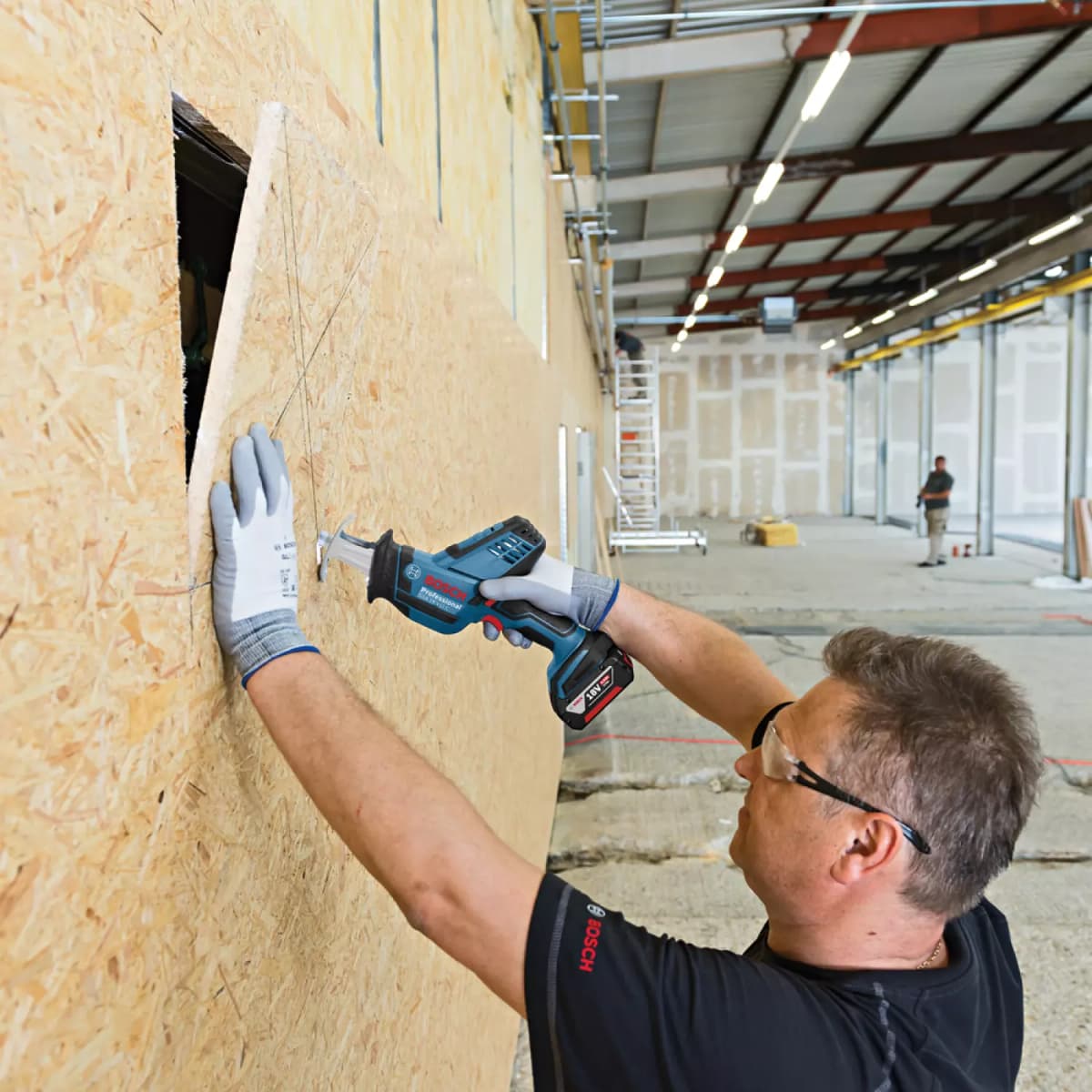 Bosch GSA 18 V-LI C 18V Li-Ion Accu Reciprozaag Body - Snelwissel thumbnail 4