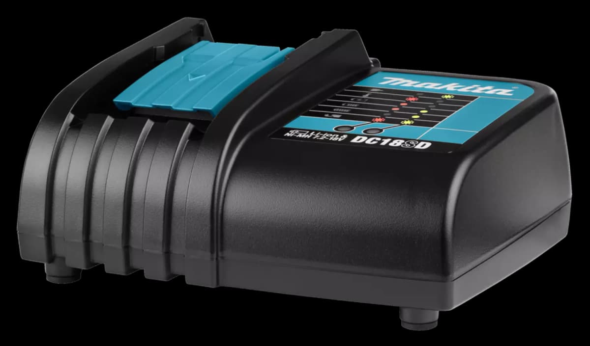 Makita DC18SD 14.4V - 18V Li-Ion Accu Oplader Met Passieve Koeling thumbnail 2