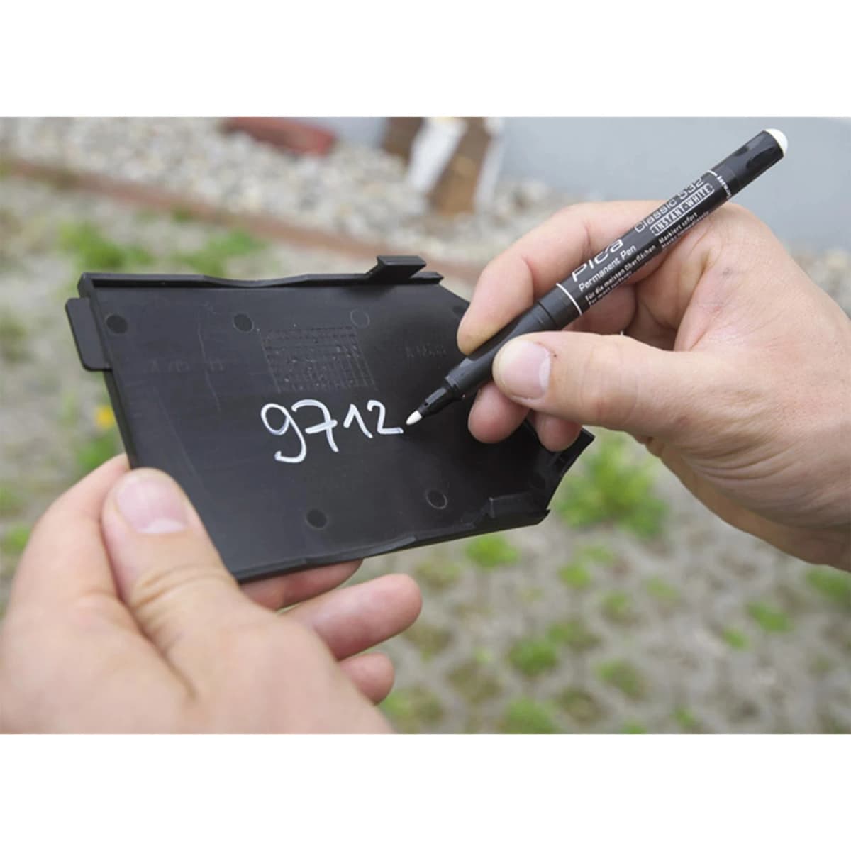 Pica 532/52 Classic Permanent Pen - Rond - Wit - 1-2mm (10st) thumbnail 3