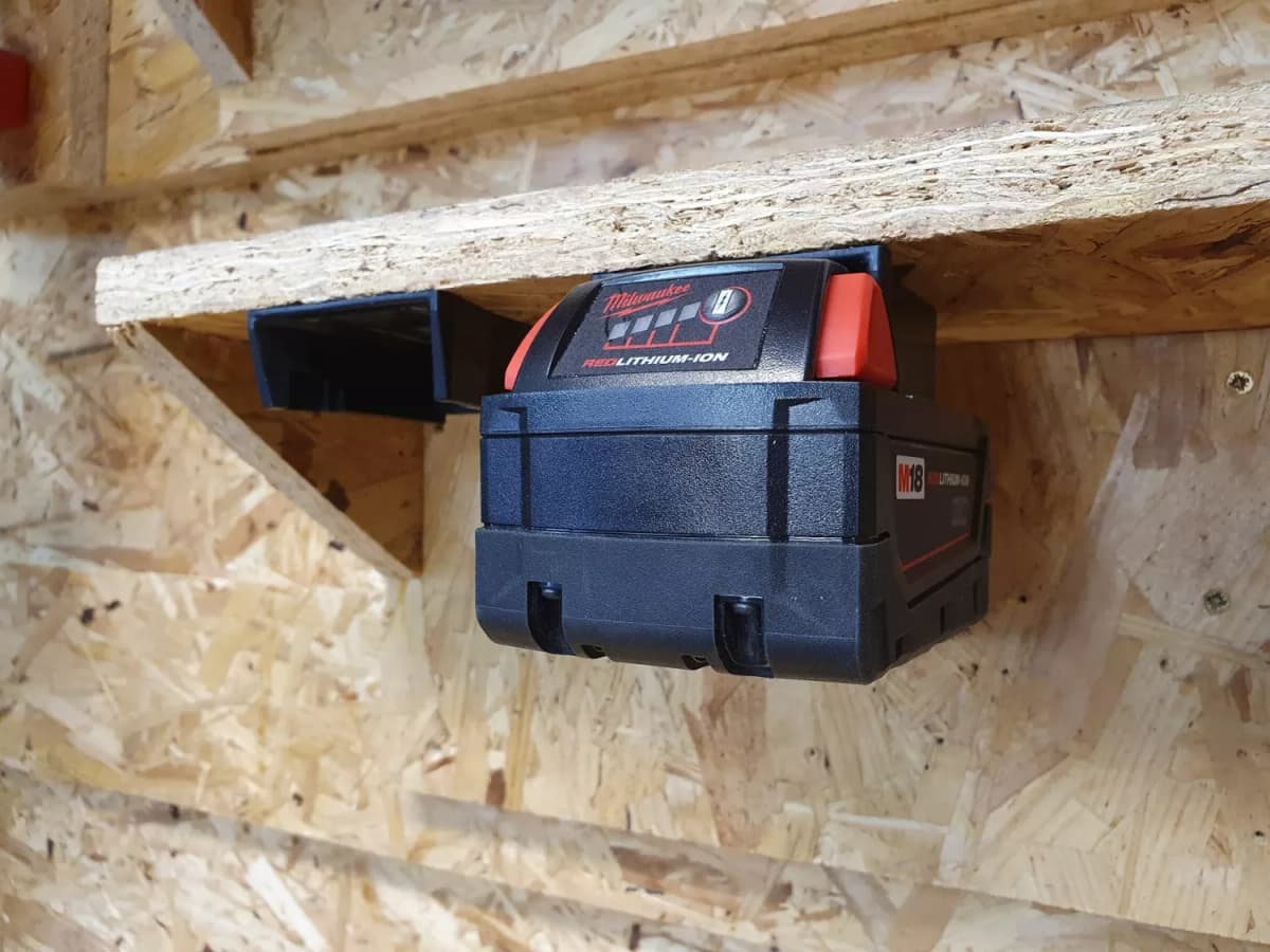 StealthMounts BM-MW18-BLK-6 Accuhouder Voor Milwaukee M18 - Zwart - 6-pack thumbnail 3