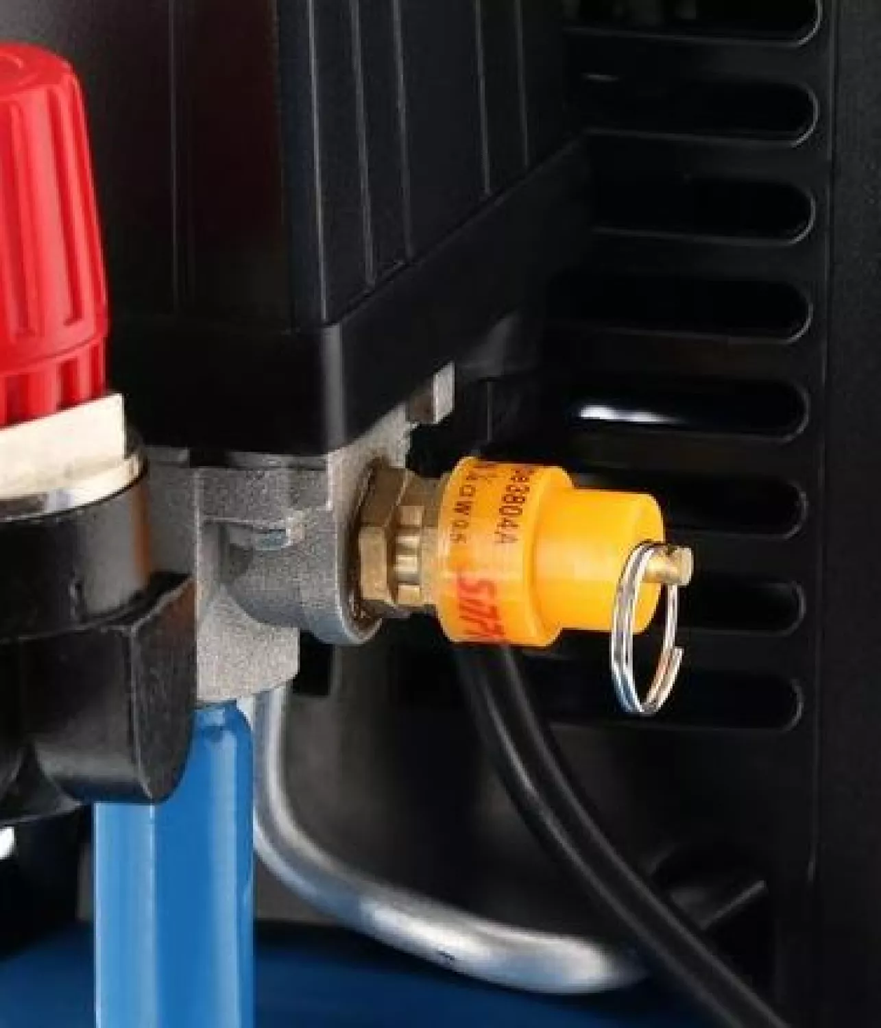 Airpress 36741-K1 - Olievrije Compressor HLO 215-25 8 Bar 1,5 Pk 172 L/min 24 L thumbnail 3