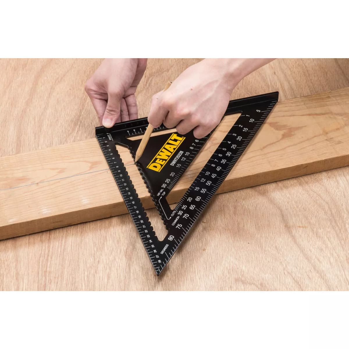 DeWALT DWHT25228-0 Multi Bouwdriehoek - 30cm thumbnail 3