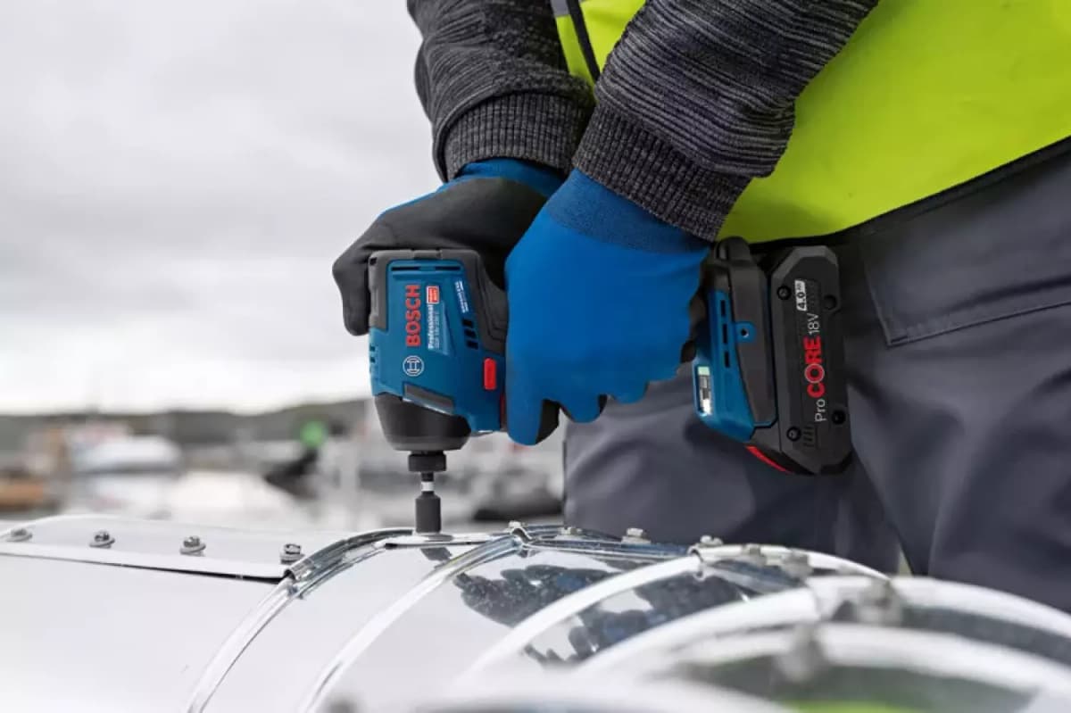 Bosch GDR 18V-220 C 18V Accu Slagschroevendraaier Body - 220Nm thumbnail 2